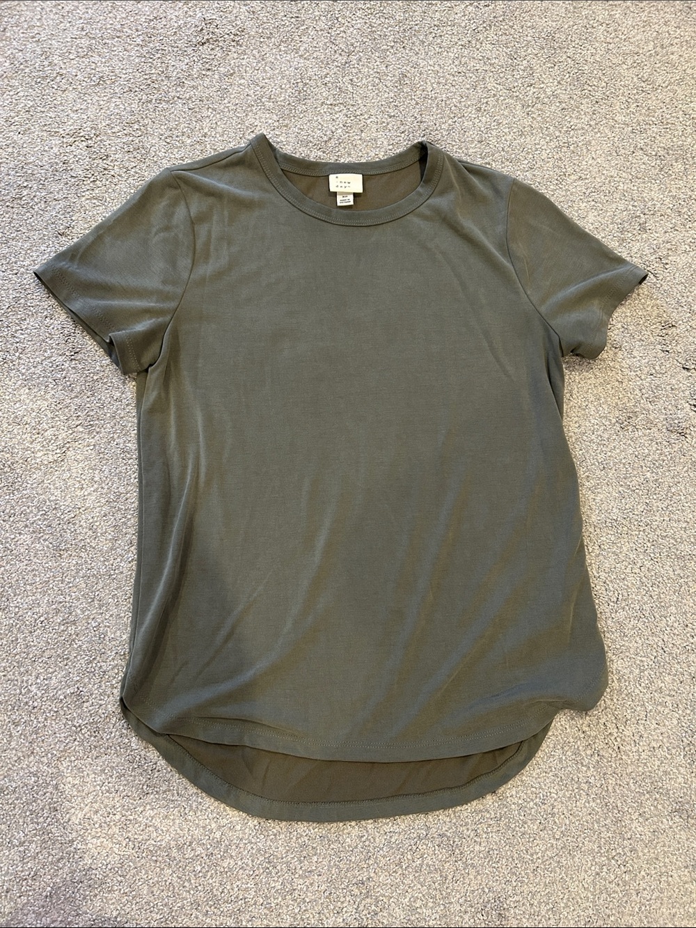 Olive Green Short Sleeve Crewneck Top